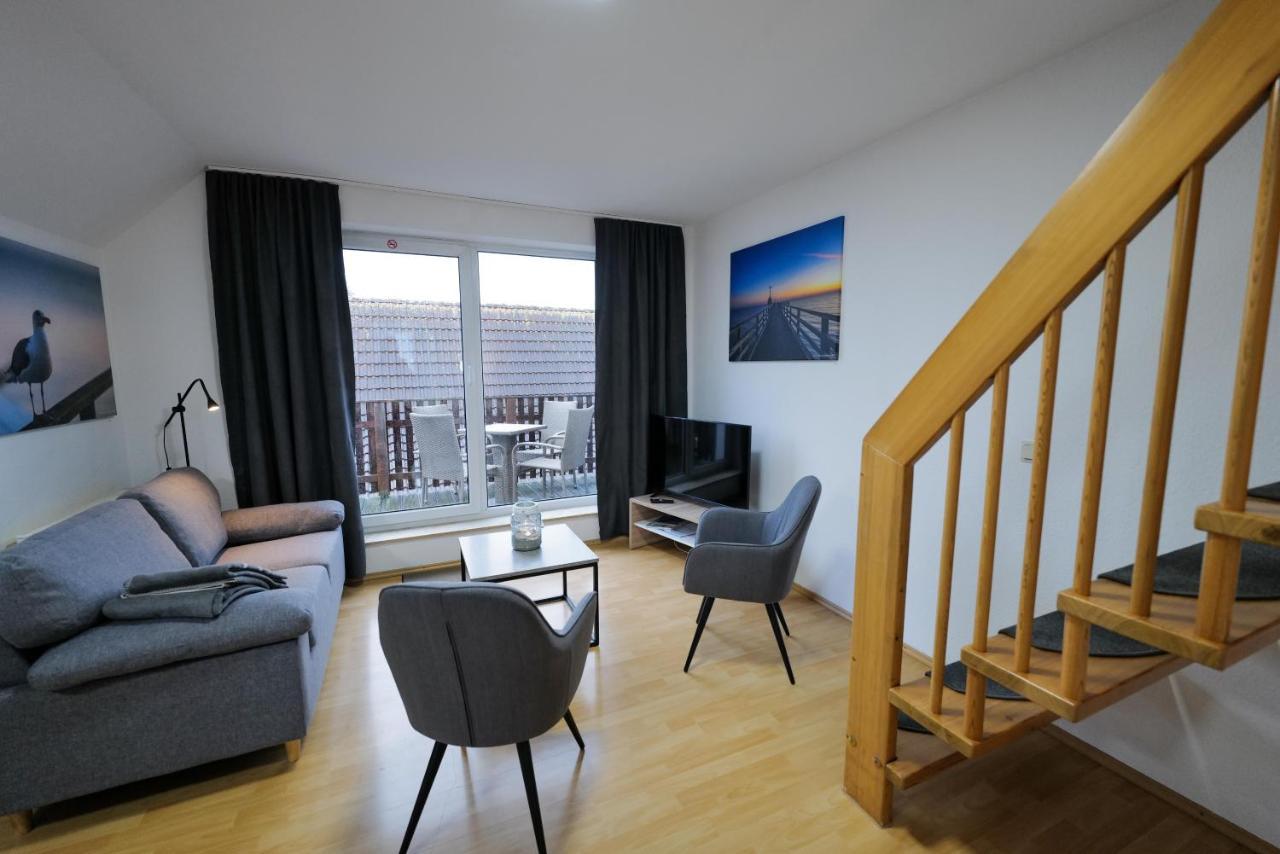 Ferienwohnungen Meerfarbig Zingst - Haustierfrei -Terrasse Mit Strandkorb Oder Balkon - E-Ladesaeule - Parkplatz - Wlan - Fahrradschuppen - Waschtrockner - Ruhig Und Zentral - Nichtraucher 外观 照片