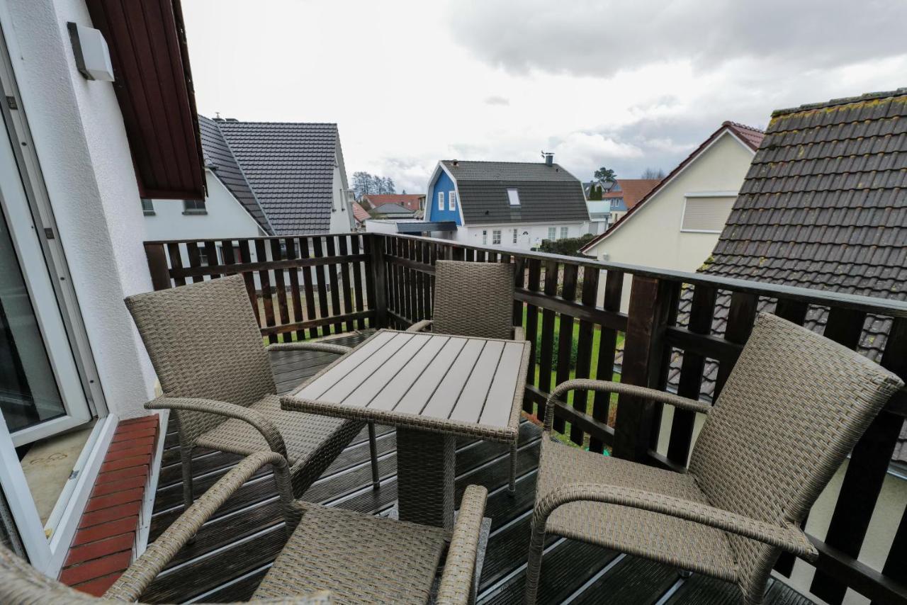 Ferienwohnungen Meerfarbig Zingst - Haustierfrei -Terrasse Mit Strandkorb Oder Balkon - E-Ladesaeule - Parkplatz - Wlan - Fahrradschuppen - Waschtrockner - Ruhig Und Zentral - Nichtraucher 外观 照片