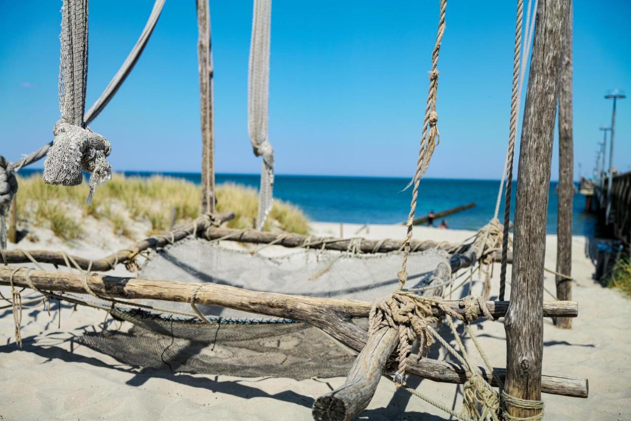 Ferienwohnungen Meerfarbig Zingst - Haustierfrei -Terrasse Mit Strandkorb Oder Balkon - E-Ladesaeule - Parkplatz - Wlan - Fahrradschuppen - Waschtrockner - Ruhig Und Zentral - Nichtraucher 外观 照片